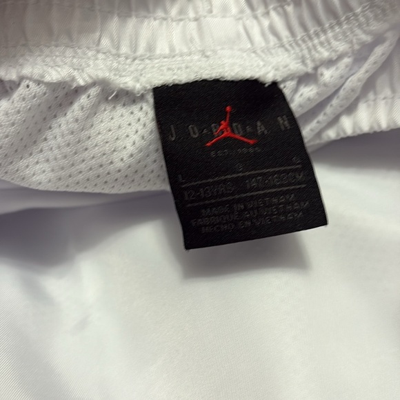 Boys Jordan Jumpman White Woven Lined Drawstring Shorts Size Large New With Tags - Picture 10 of 12